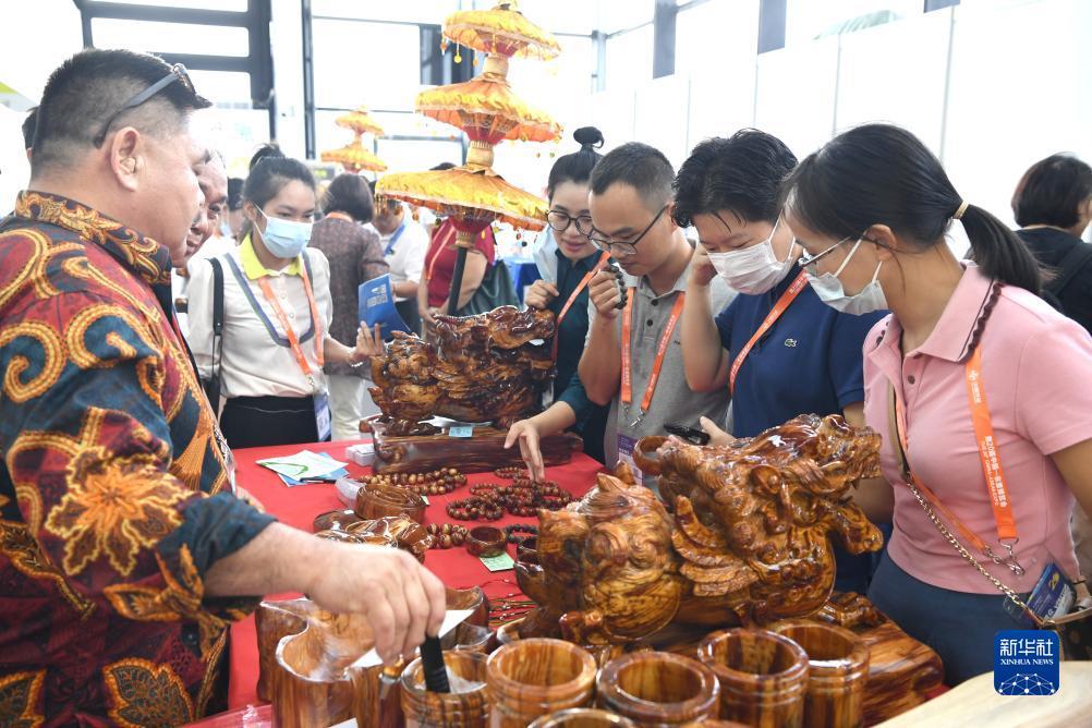 微乐斗地主官网首页
